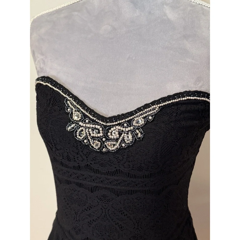 Free People Strapless Black Lace beaded Mini Dress Witchy Dark Romance‎ Goth LG